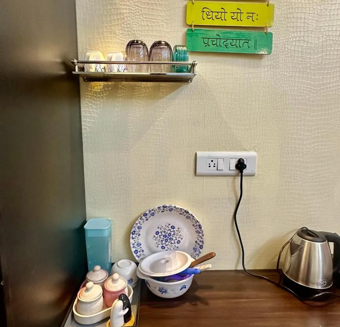 Bed and breakfast Aadhish Homestay - A Cozy Room !! Varanasi